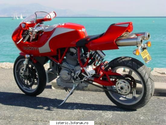 Ducati - IsteriC - .:|Moto|:.